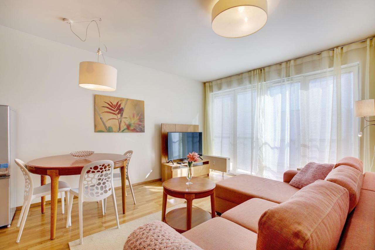 טאלין Solar Apartments - Liberty Square מראה חיצוני תמונה